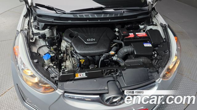 Hyundai AVANTE 2016 — photo 6