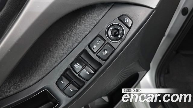 Hyundai AVANTE 2016 — photo 11