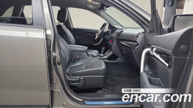 Kia Sorento 2011 — photo 16