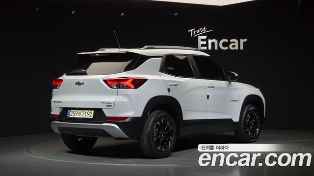 Chevrolet Korea Trailblazer 2022 — photo 2