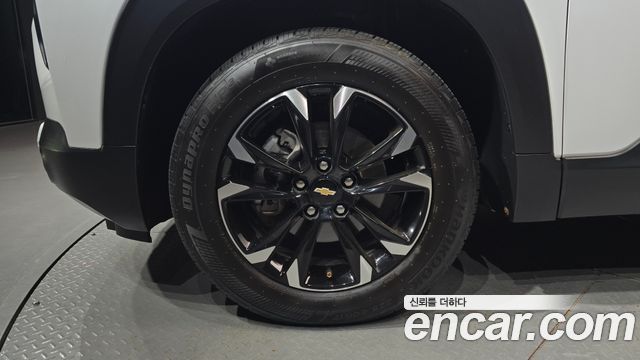 Chevrolet Korea Trailblazer 2022 — photo 5