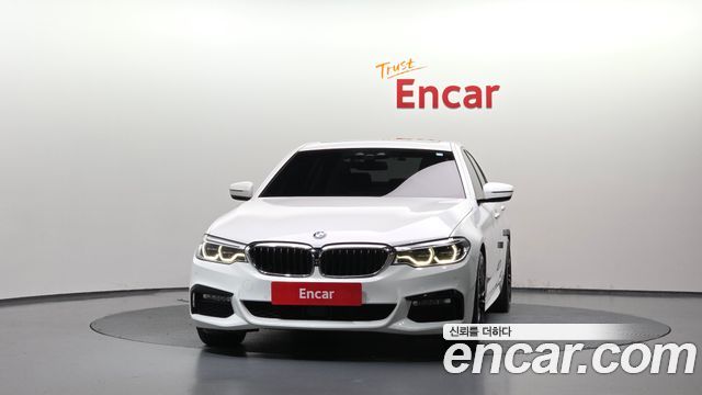 BMW 5-Series 2017 — photo 3
