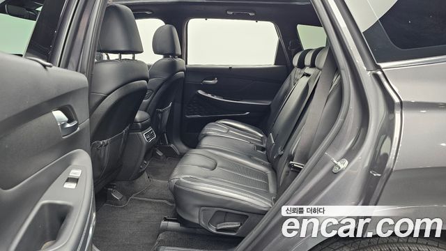 Hyundai Santafe 2021 — photo 18