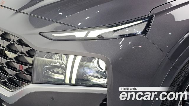 Hyundai Santafe 2021 — photo 8