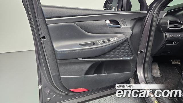 Hyundai Santafe 2021 — photo 14