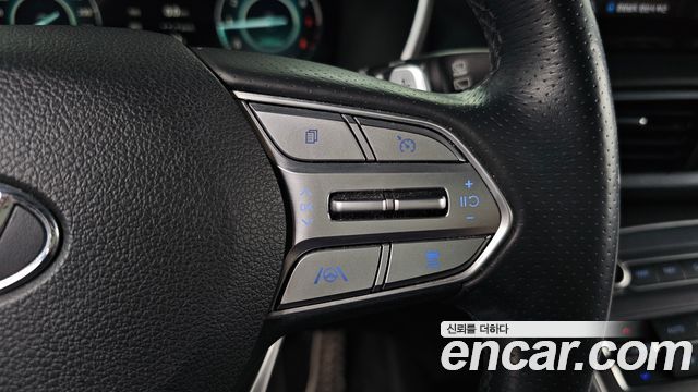 Hyundai Santafe 2021 — photo 29