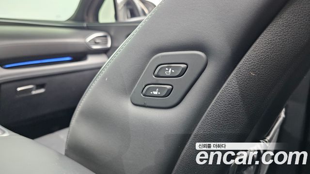 Hyundai Santafe 2021 — photo 31