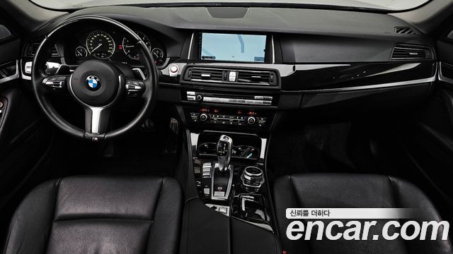 BMW 5-Series 2012 — photo 7