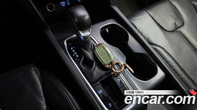 Hyundai Santafe 2019 — photo 9