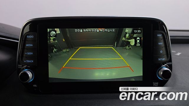 Hyundai Santafe 2019 — photo 16