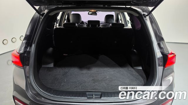 Hyundai Santafe 2019 — photo 20