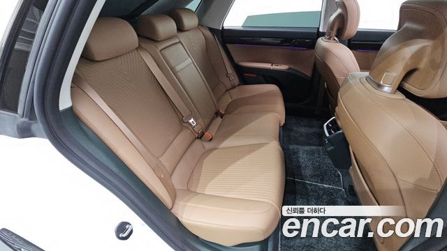 Hyundai Grandeur 2023 — photo 17