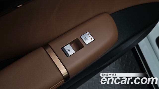 Hyundai Grandeur 2023 — photo 26
