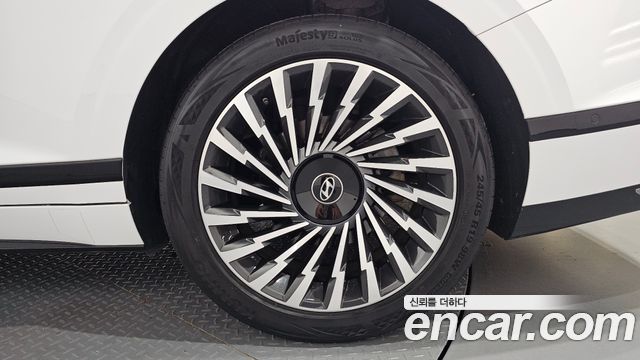 Hyundai Grandeur 2023 — photo 7
