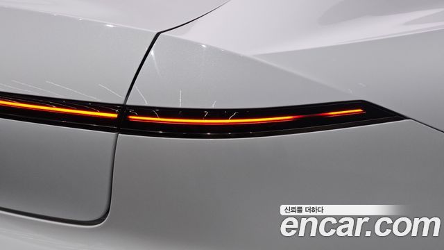 Hyundai Grandeur 2023 — photo 9