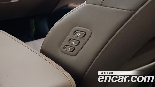 Hyundai Grandeur 2023 — photo 32
