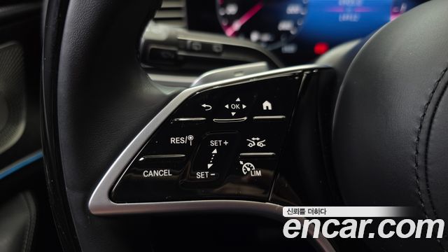 Mercedes-Benz GLS-Class 2024 — photo 25