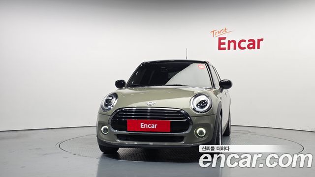 Mini Cooper 2020 — photo 3