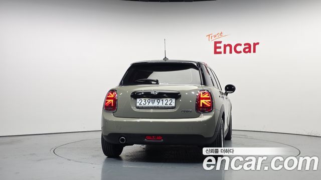 Mini Cooper 2020 — photo 4