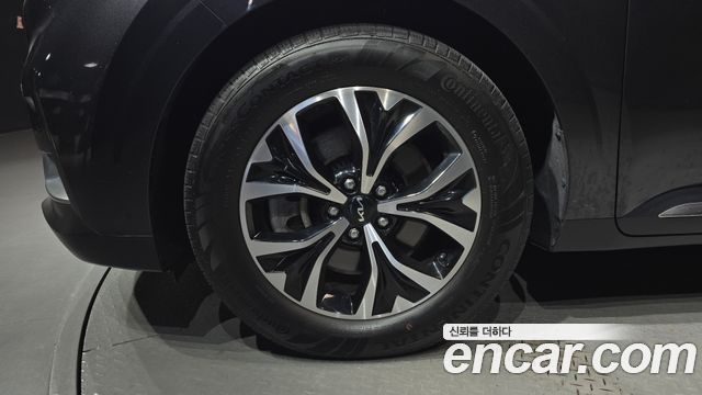 Kia Canival 2022 — photo 5