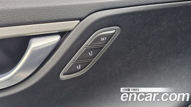Hyundai Grandeur 2018 — photo 16