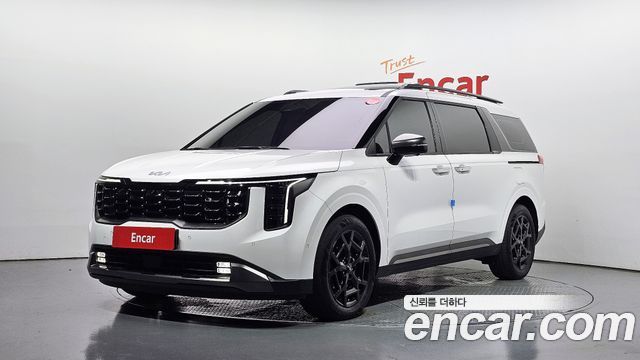 Kia Canival 2025 — photo 1