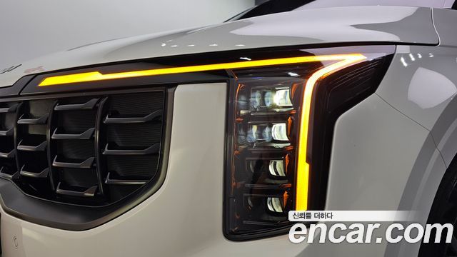 Kia Canival 2025 — photo 8