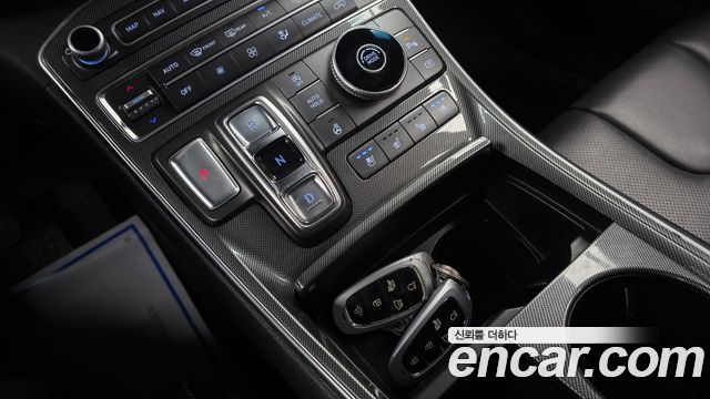 Hyundai Santafe 2021 — photo 9