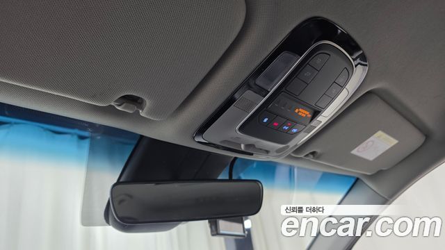 Hyundai Santafe 2021 — photo 18