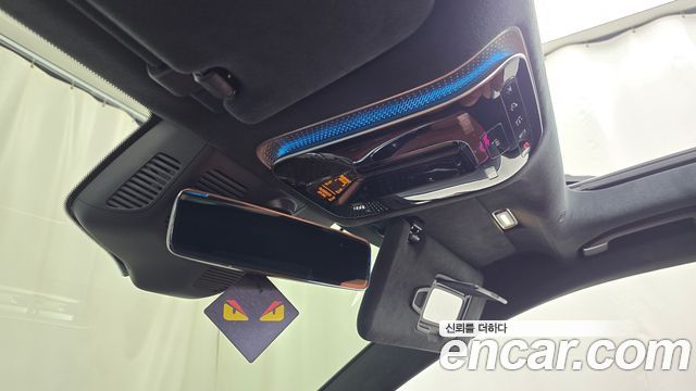 Mercedes-Benz S-Class 2022 — photo 30
