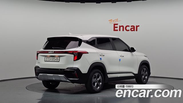 Kia Seltos 2023 — photo 2