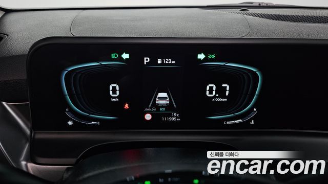 Kia Seltos 2023 — photo 11
