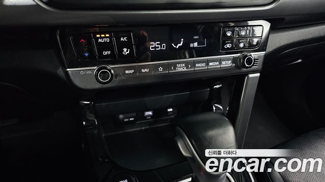Kia Seltos 2023 — photo 23