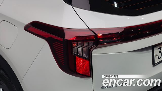 Kia Seltos 2023 — photo 9