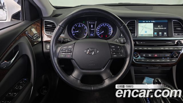 Hyundai Aslan 2015 — photo 19