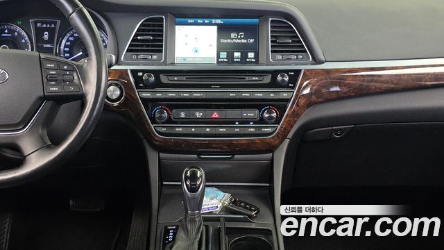 Hyundai Aslan 2015 — photo 20
