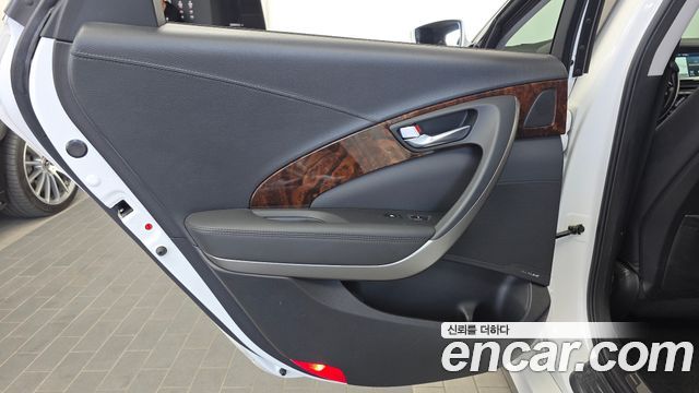 Hyundai Aslan 2015 — photo 15