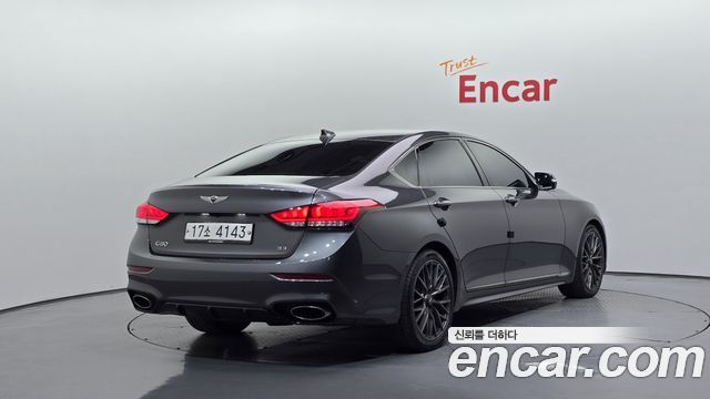 Genesis G80 2018 — photo 2