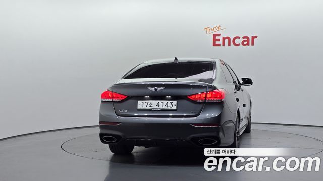 Genesis G80 2018 — photo 4
