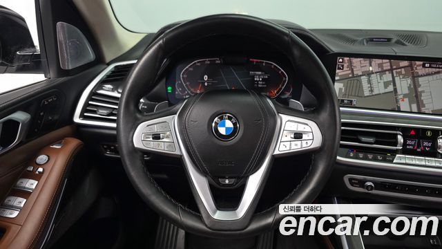 BMW X7 2021 — photo 19