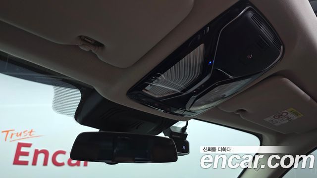 BMW X7 2021 — photo 25