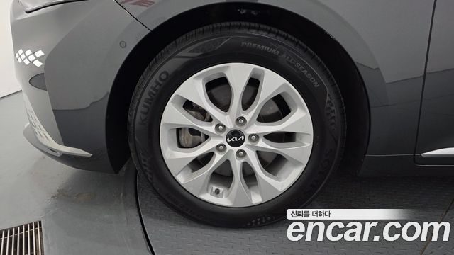Kia K8 2022 — photo 5