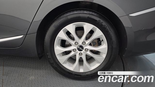 Kia K8 2022 — photo 7