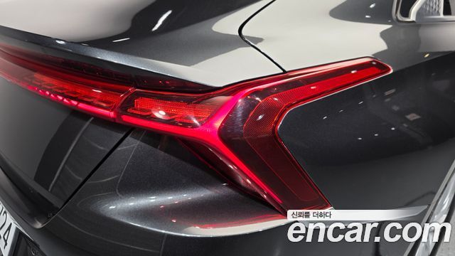 Kia K8 2022 — photo 9