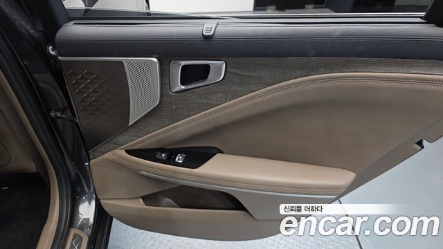 Kia K8 2022 — photo 15