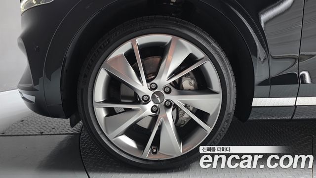 Genesis GV70 2024 — photo 5