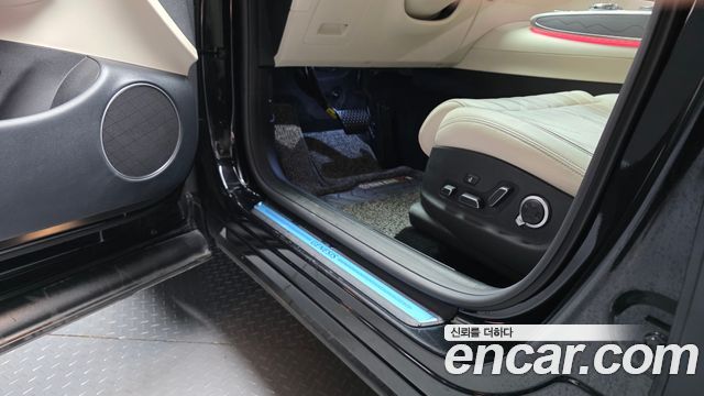Genesis GV70 2024 — photo 24
