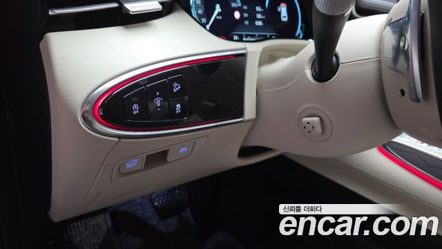 Genesis GV70 2024 — photo 27