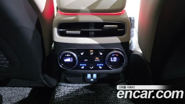 Genesis GV70 2024 — photo 30