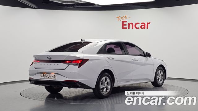 Hyundai AVANTE 2021 — photo 2